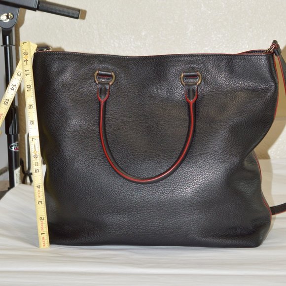 New Prada Crossbody Tote in Silver Perfect Thickness Italian Leather W Tags - Picture 11 of 12